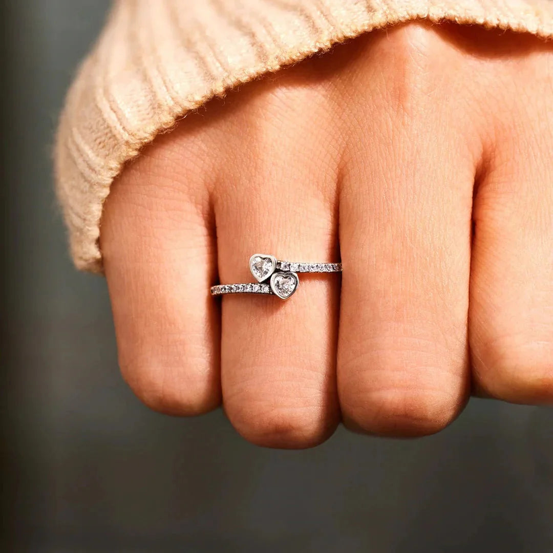 Anillo corazones circonita