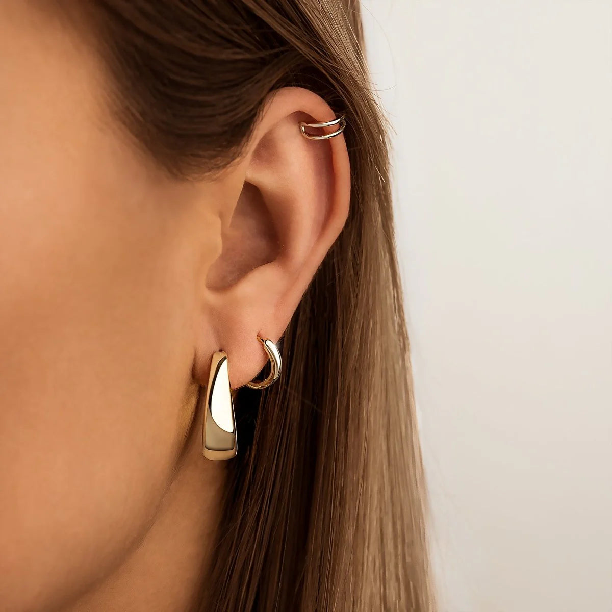 Aros Oval